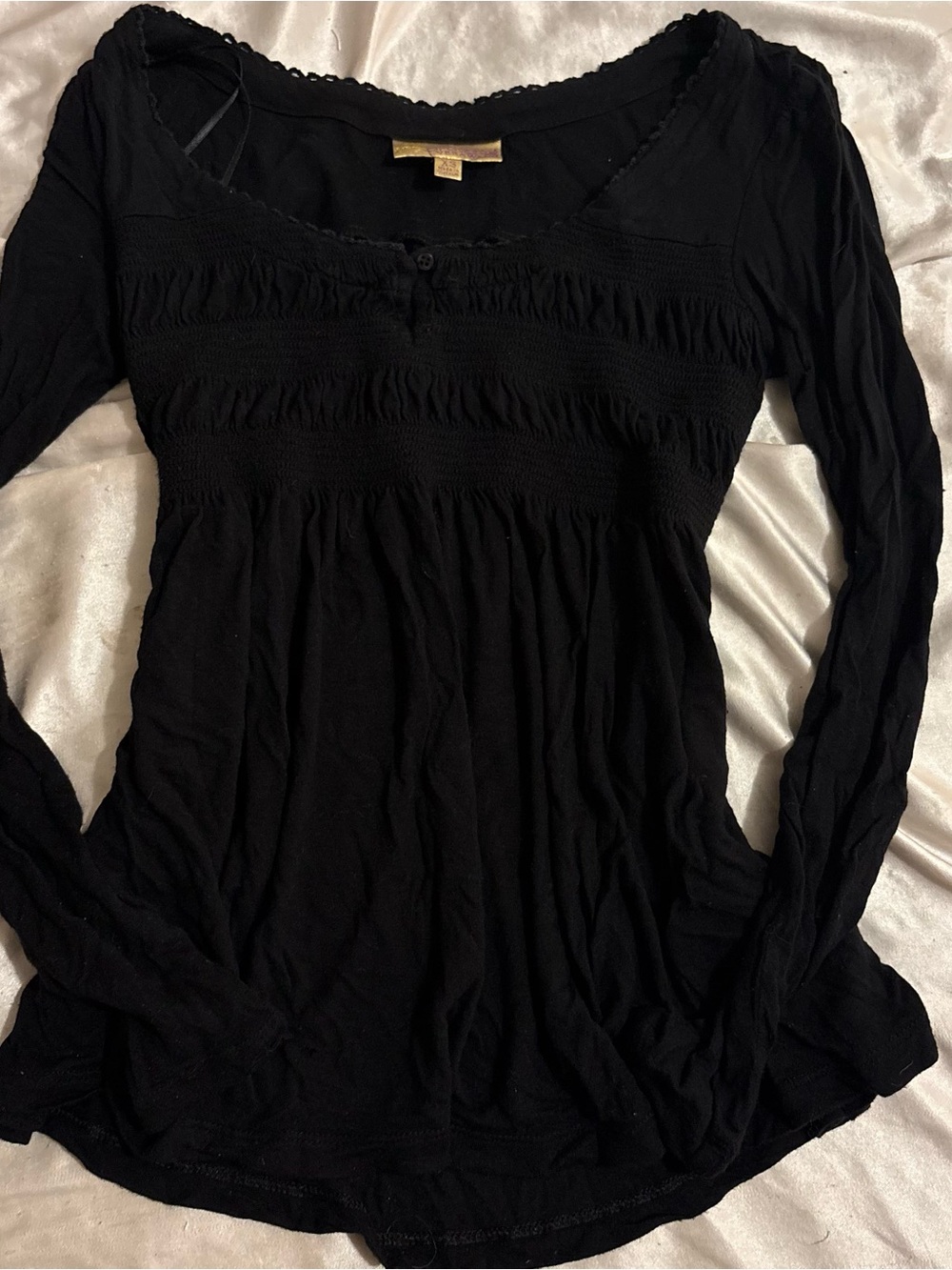 princess vera wang Black Smocked Long Sleeve Tee